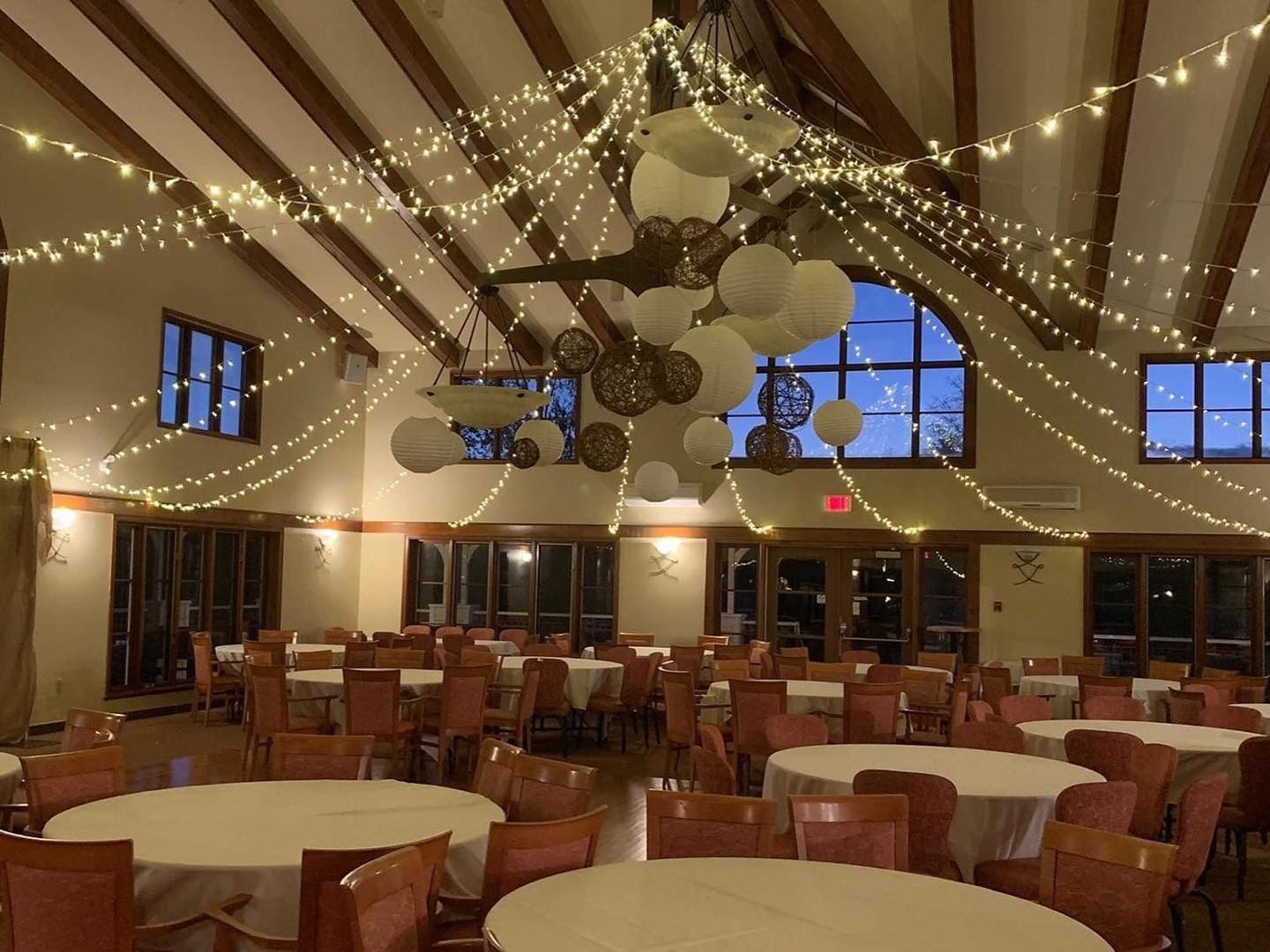 Plafond de minis lumières