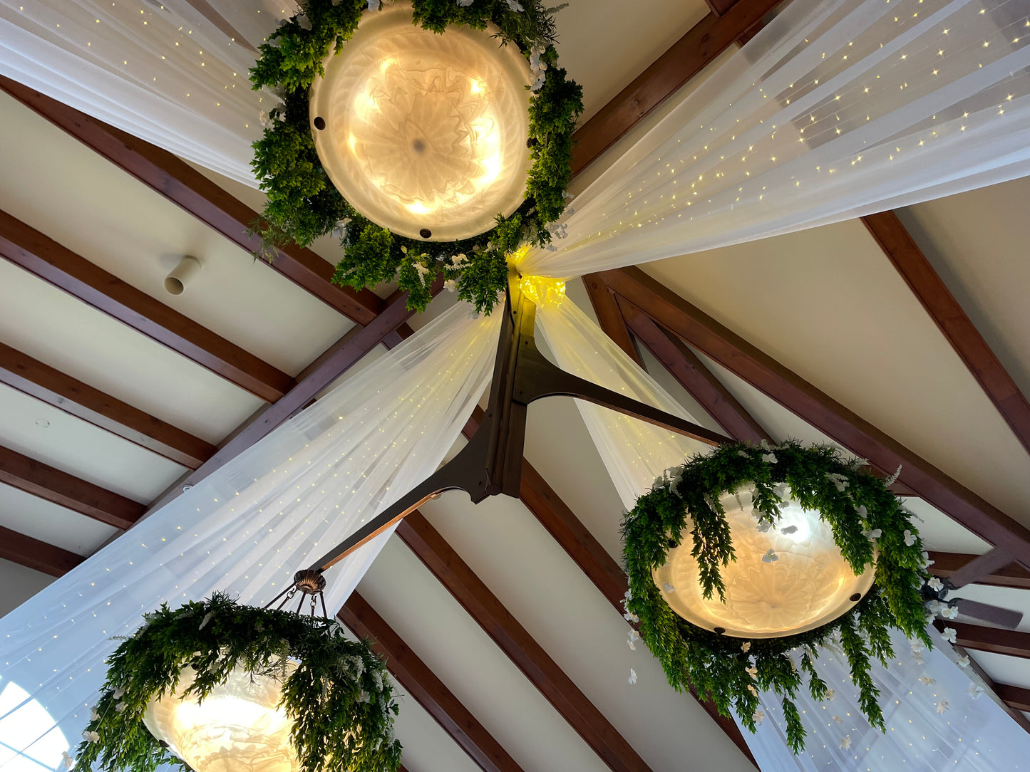 Suspensions pour plafond