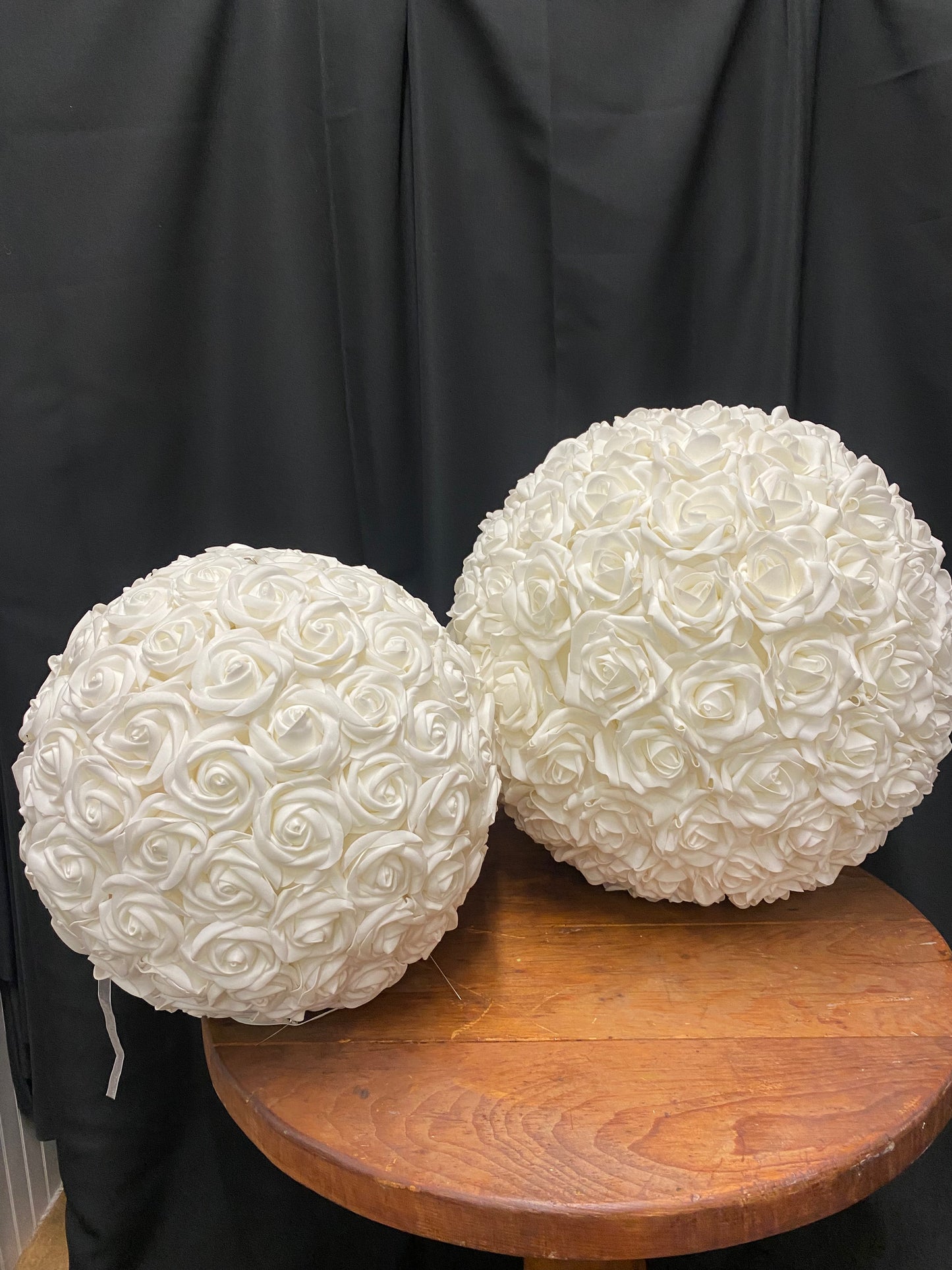 Boules de fleurs - Blanches