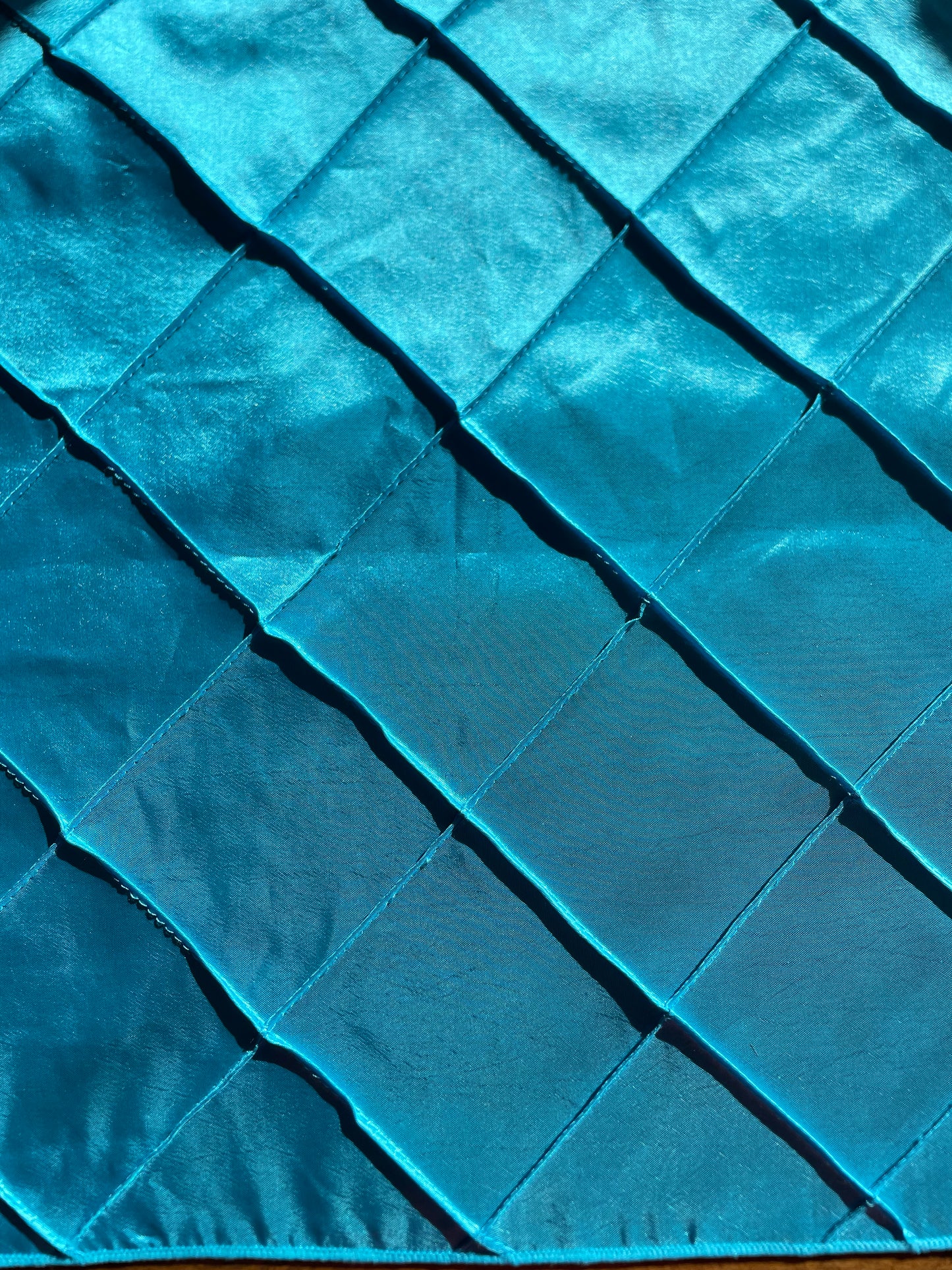 Chemin de table - Turquoise - surpiqûre losange satin